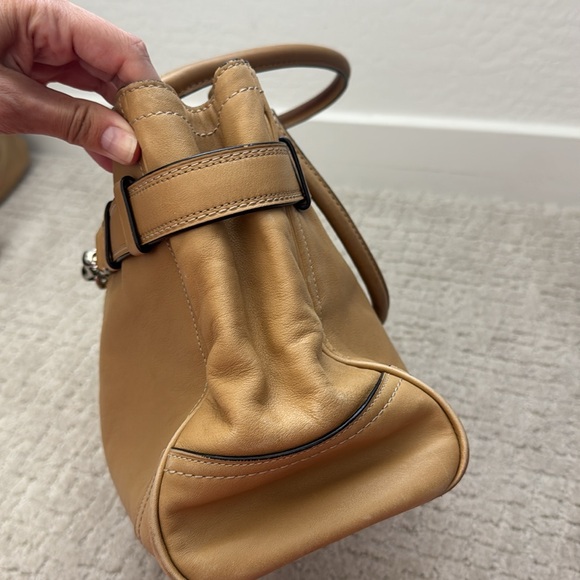 VTG Coach Hampton tan leather mini shoulder bag buckle handle horse bit footed - Picture 12 of 13